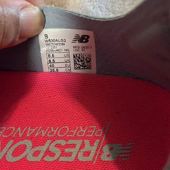 New balance slip on sneakers - Picture 8 of 12